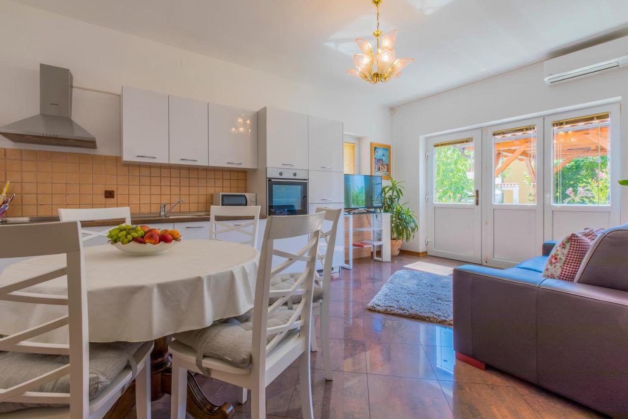 Villa M Криквеница Екстериор снимка